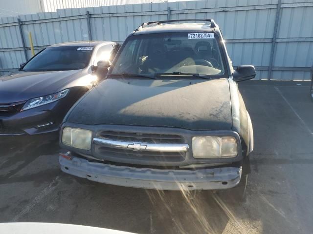 2004 Chevrolet Tracker ZR2