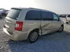 2013 Chrysler Town & Country Touring L