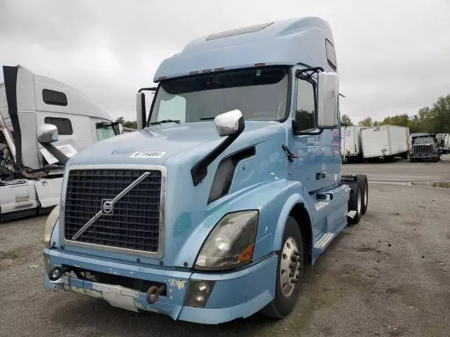 2012 Volvo VN VNL