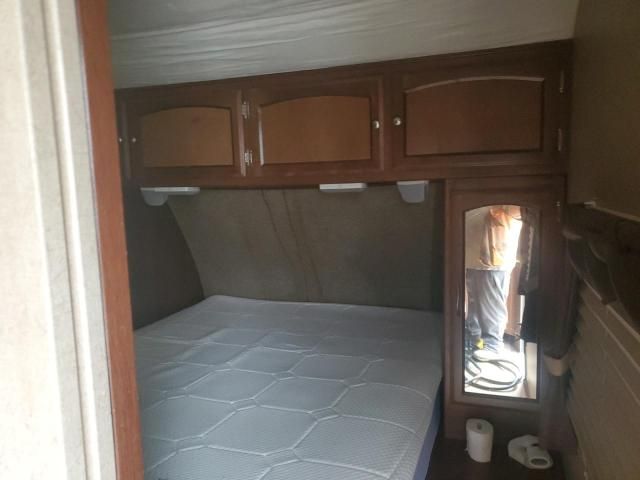 2015 Coachmen Freedom EX