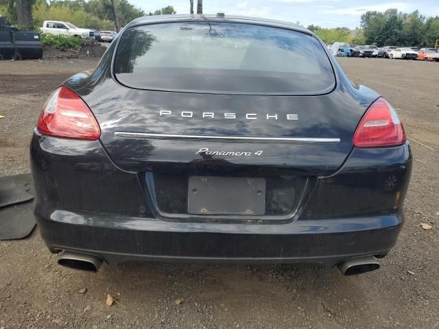 2012 Porsche Panamera 2