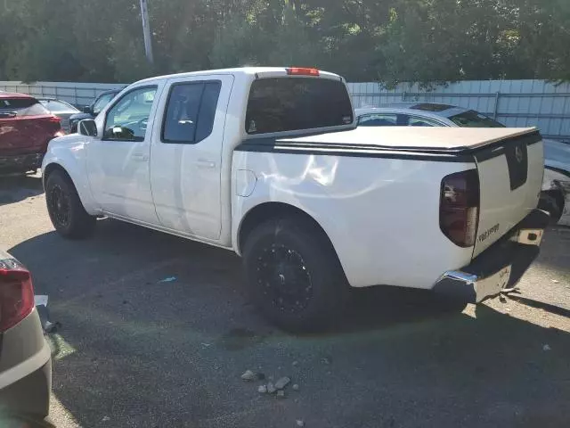 2010 Nissan Frontier Crew Cab SE