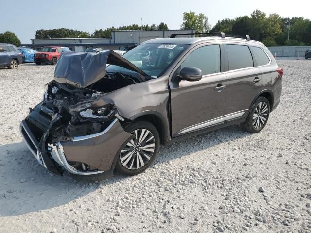 2020 Mitsubishi Outlander SE