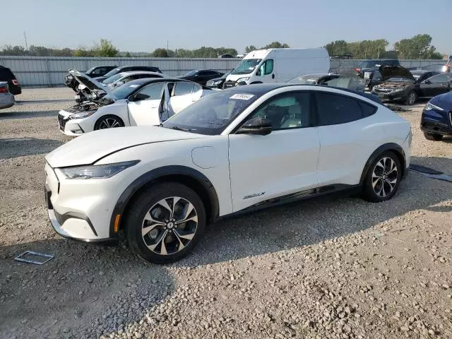 2021 Ford Mustang MACH-E Premium