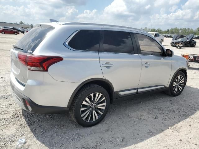 2020 Mitsubishi Outlander SE