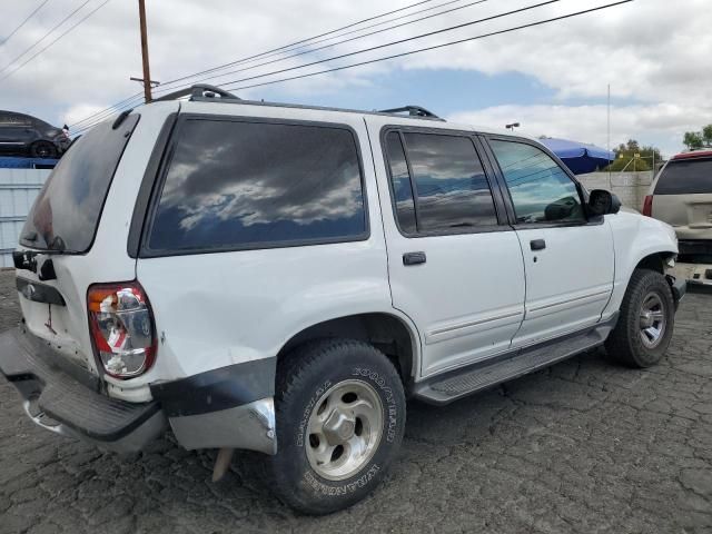 2000 Ford Explorer XLT