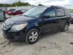 2010 Volkswagen Routan SE