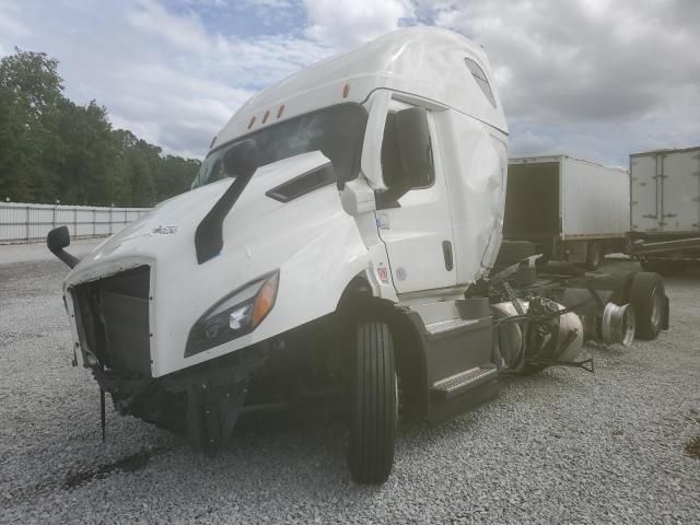 2024 Freightliner Cascadia 116