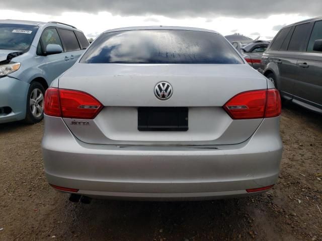 2013 Volkswagen Jetta Base