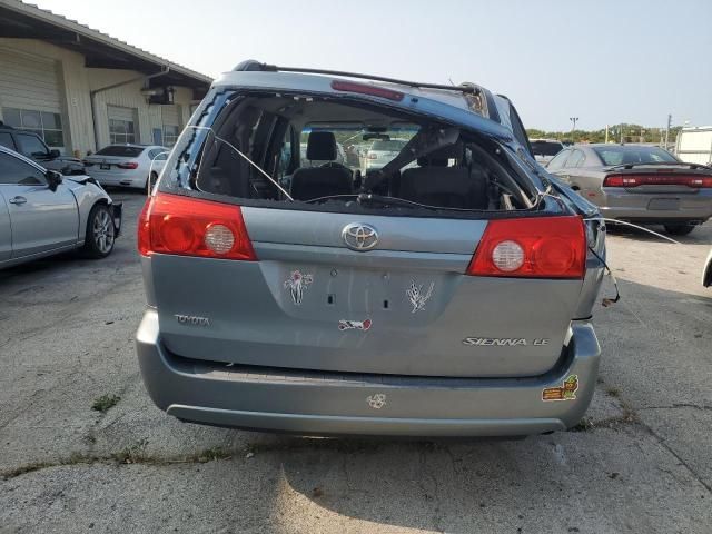 2010 Toyota Sienna CE