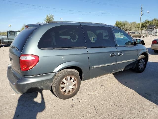 2006 Chrysler Town & Country Touring