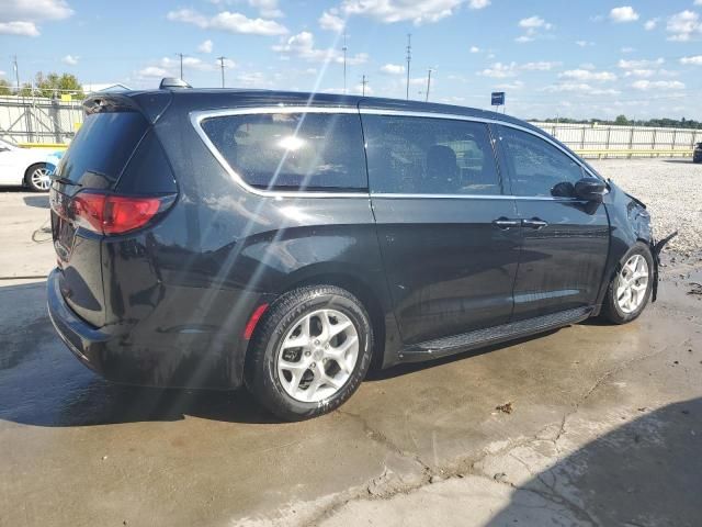 2020 Chrysler Pacifica Touring