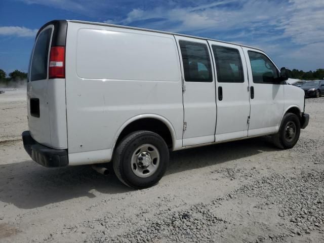 2015 Chevrolet Express G2500