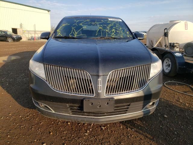 2014 Lincoln MKT