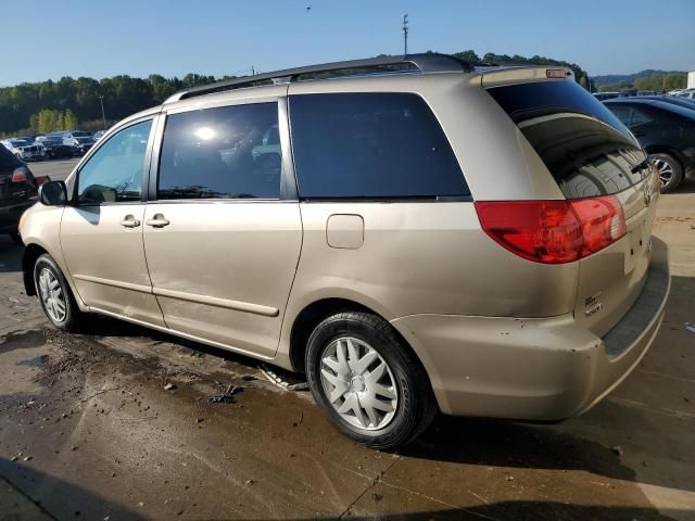 2010 Toyota Sienna CE