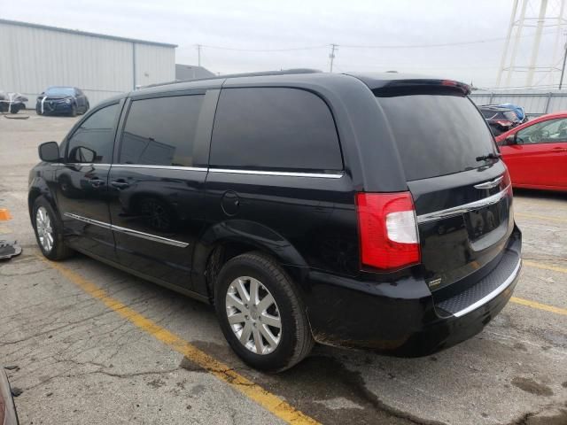 2016 Chrysler Town & Country Touring