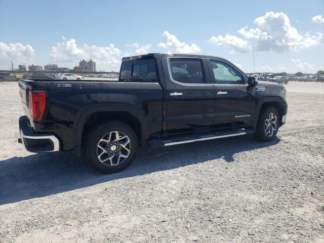 2022 GMC Sierra K1500 SLT