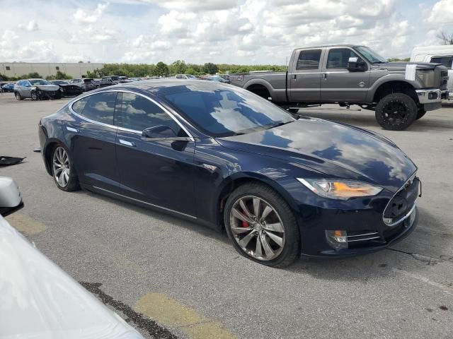 2014 Tesla Model S