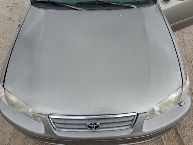 2000 Toyota Camry CE