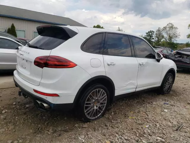 2016 Porsche Cayenne S