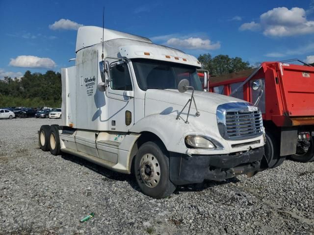 2004 Freightliner Conventional Columbia