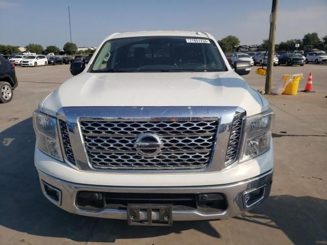 2017 Nissan Titan SV