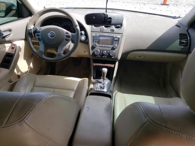 2011 Nissan Altima Base