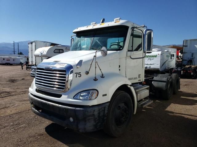 2008 Freightliner Columbia 112