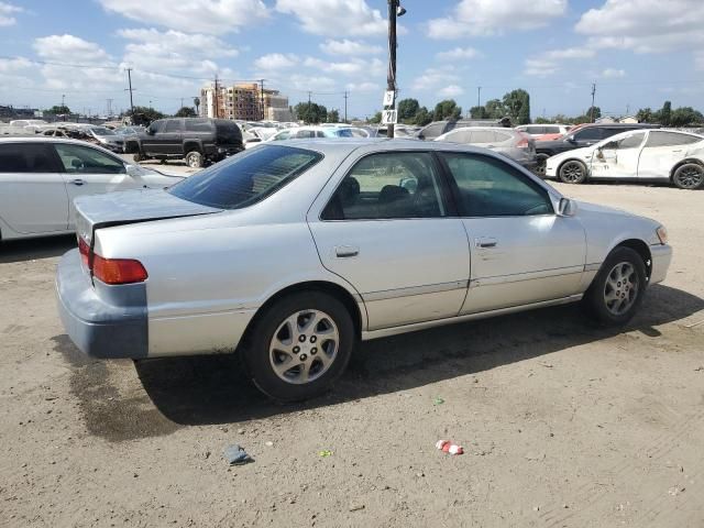 2000 Toyota Camry LE