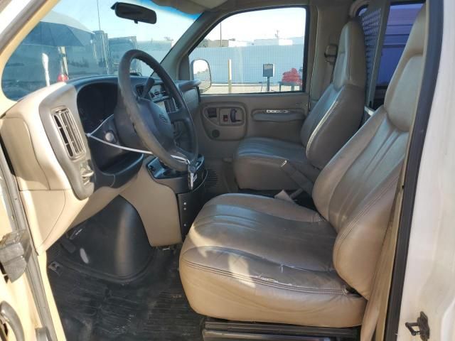 2001 Chevrolet Express G2500