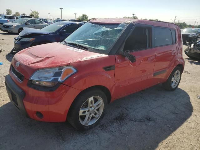 2010 KIA Soul +