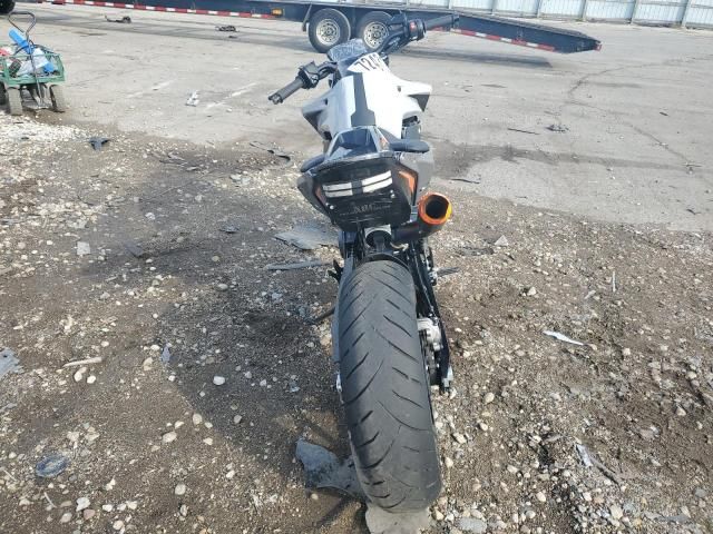 2023 KTM 790 Duke