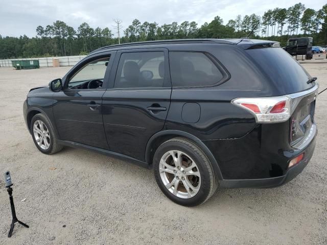 2015 Mitsubishi Outlander SE