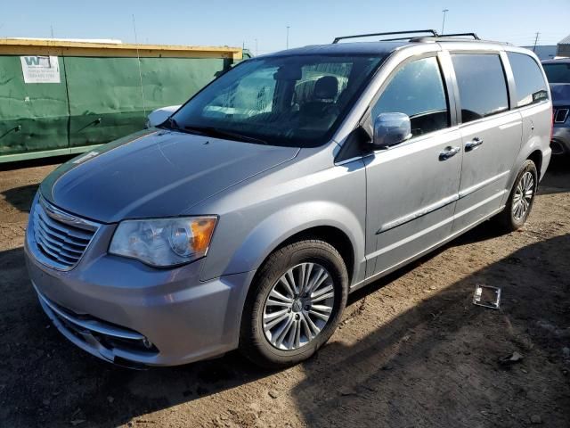 2014 Chrysler Town & Country Touring L