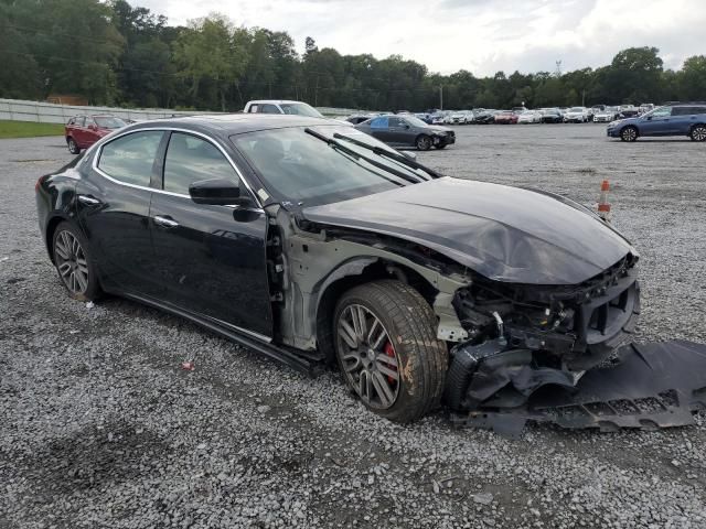 2017 Maserati Ghibli