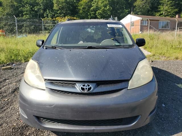 2006 Toyota Sienna CE