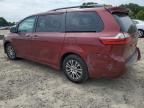 2018 Toyota Sienna XLE