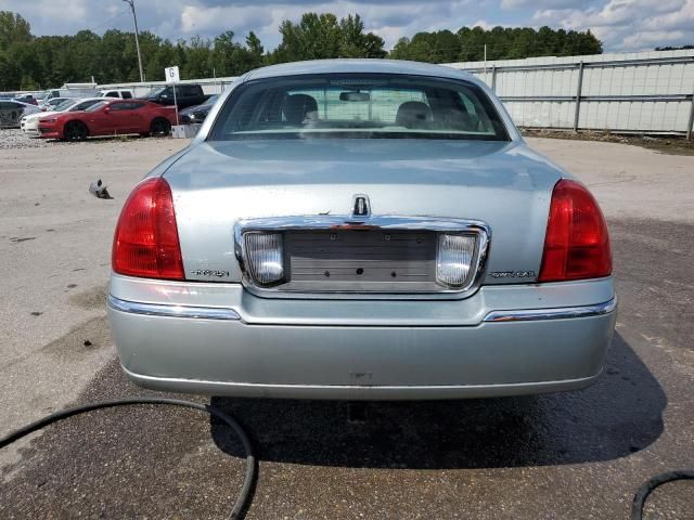 2007 Lincoln Town Car Signature