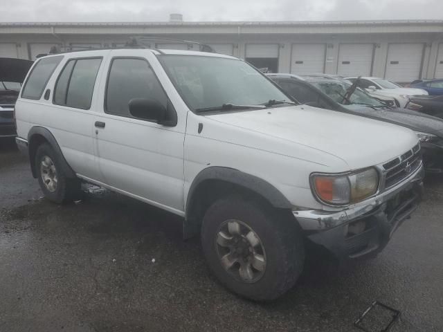 1997 Nissan Pathfinder LE