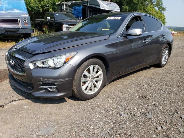 2015 Infiniti Q50 Base