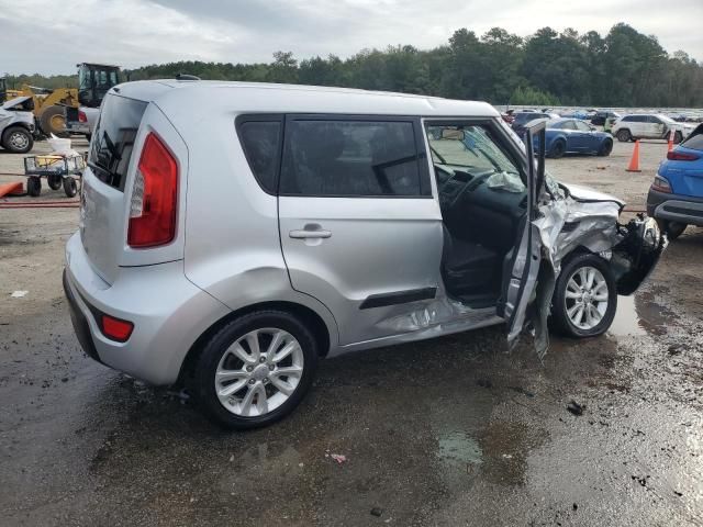 2013 KIA Soul +