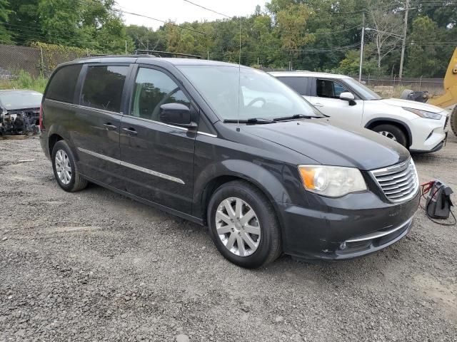 2013 Chrysler Town & Country Touring