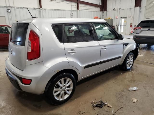 2013 KIA Soul +