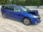 2020 Chrysler Pacifica Hybrid Limited