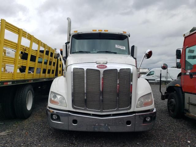 2015 Peterbilt 579