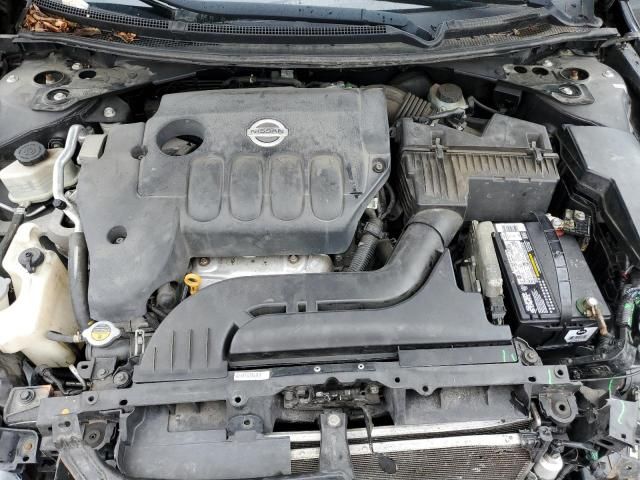 2011 Nissan Altima Base