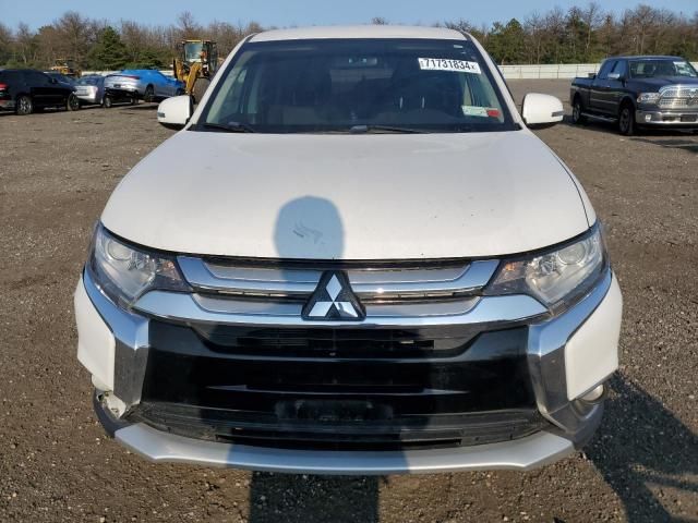 2016 Mitsubishi Outlander SE