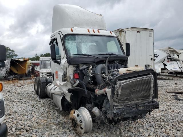 2023 Freightliner Cascadia 126