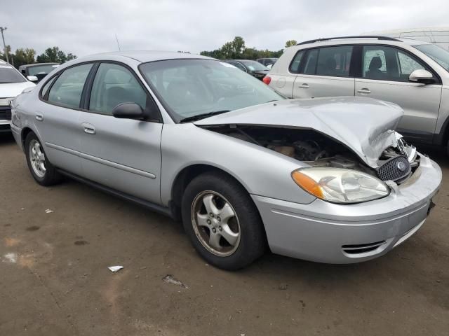 2007 Ford Taurus SE