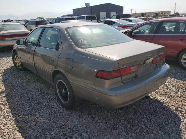 1999 Toyota Camry LE